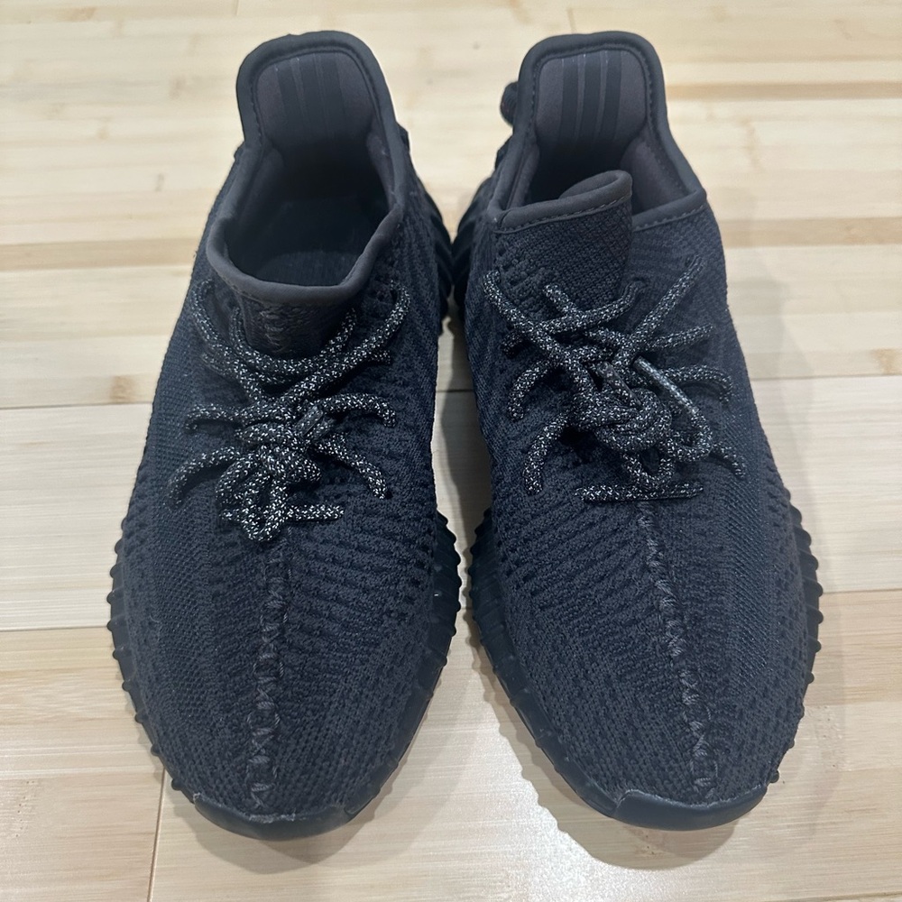 Adidas Yeezy Boost 350 V2 Black Sneakers